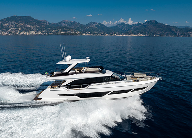 Ferretti Yachts unveils the new 670.<br />
 